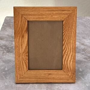 Wood Grain Photo Frame 5 x 7" Portrait Mid Century Modern Free Standing